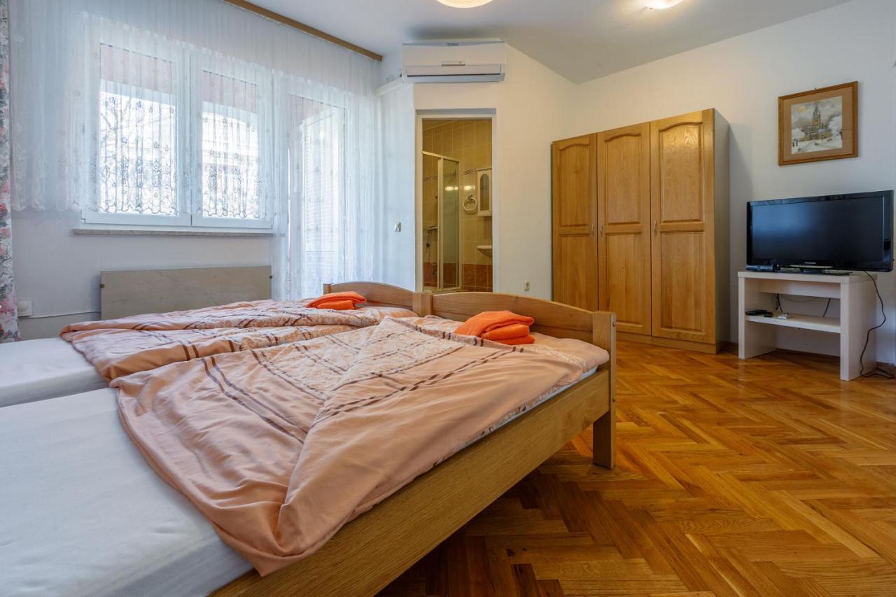 Apartment Villa 7 Crikvenica Esterno foto